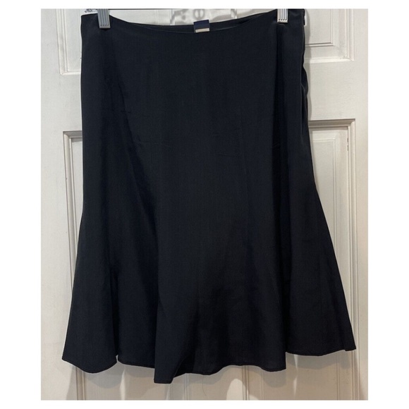 Gap Black Silk Skirt Women’s Size 4 - Picture 1 of 3